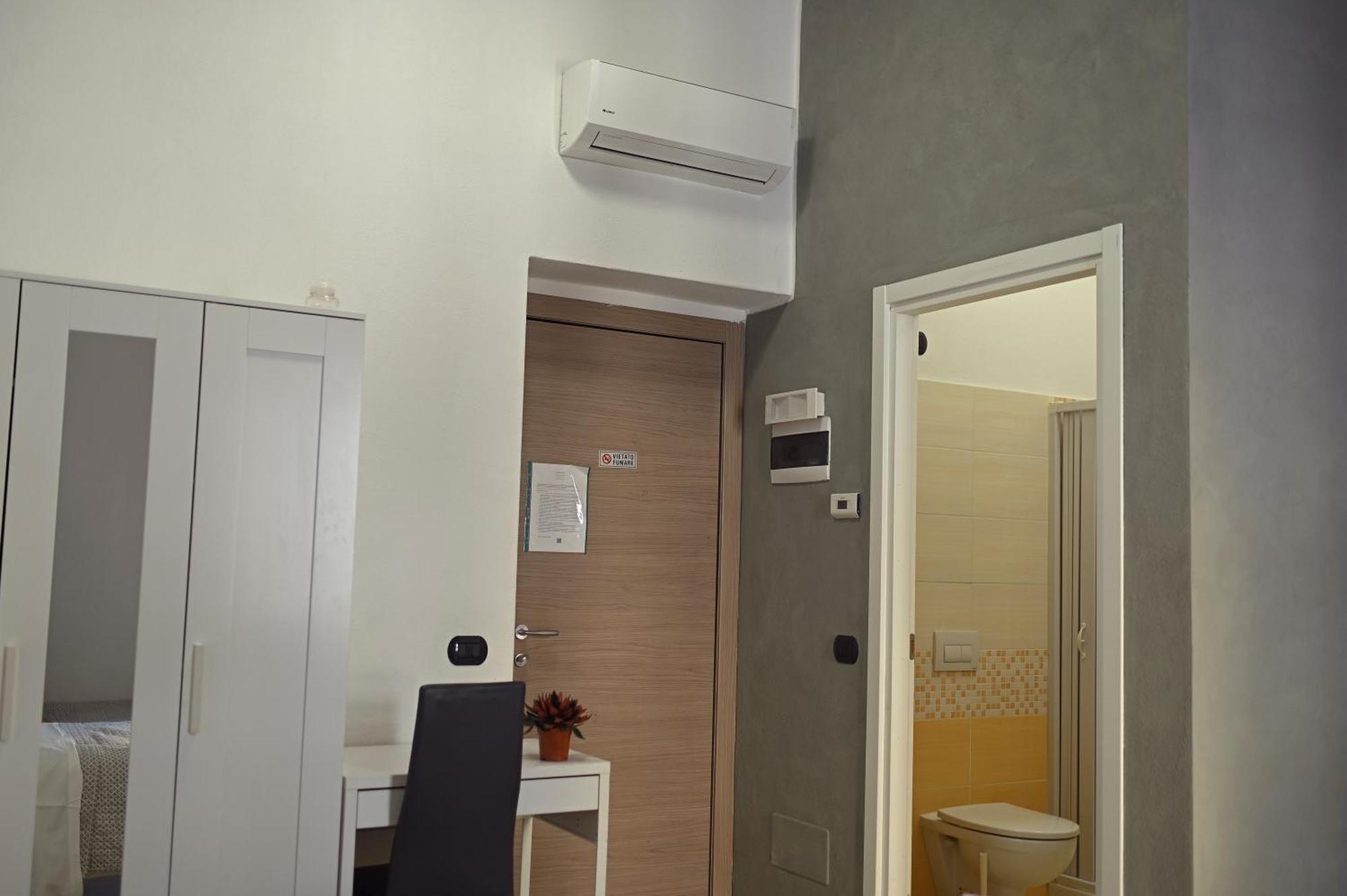 La Gloria Rho Private Rooms Only Zewnętrze zdjęcie